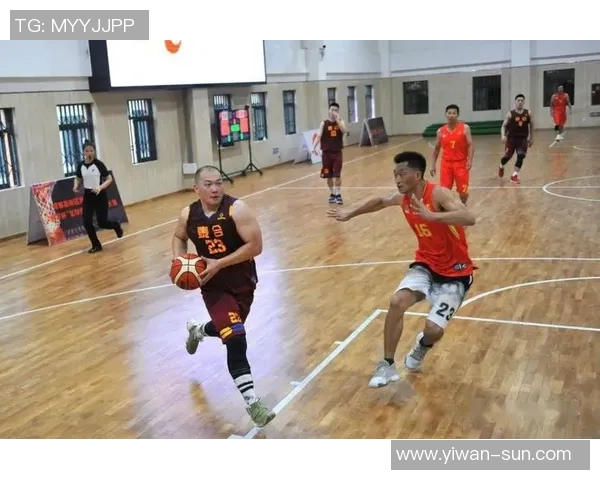 成都与武汉篮球队对决赛后分析与经验总结